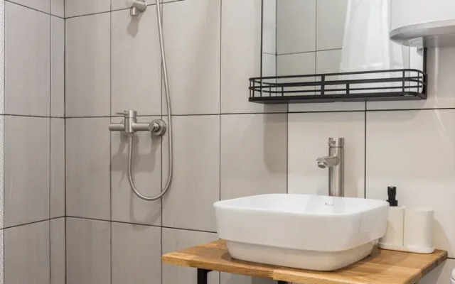 Dvukhkomnatnye Bombflat Flat