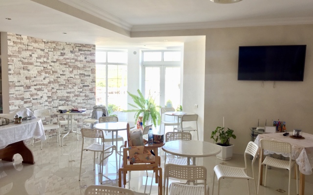 Marlen Guest House