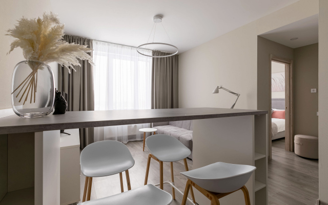 10 Apartment