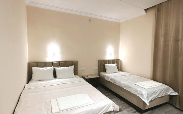 Marmar Hotel