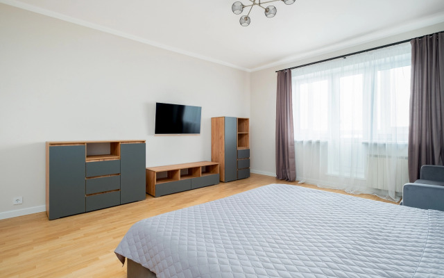 Апартаменты с Видом на  Лахту у метро Комендантский проспект