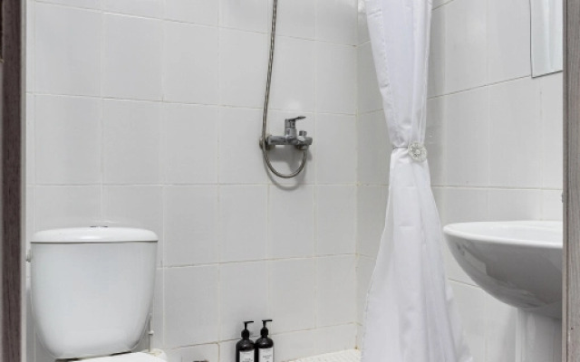 Апартаменты InHome24 новая уютная студия на Германа Титова