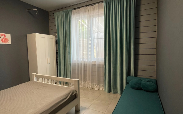 Вилла Черный дом