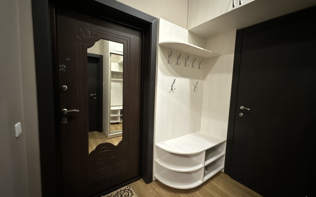 Na Staroobryadcheskoy 62 Flat