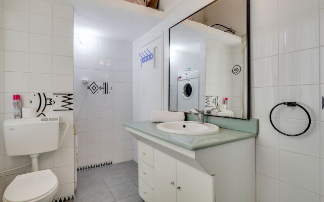 SHaYaSH Brand ApartmentsTLV BY21