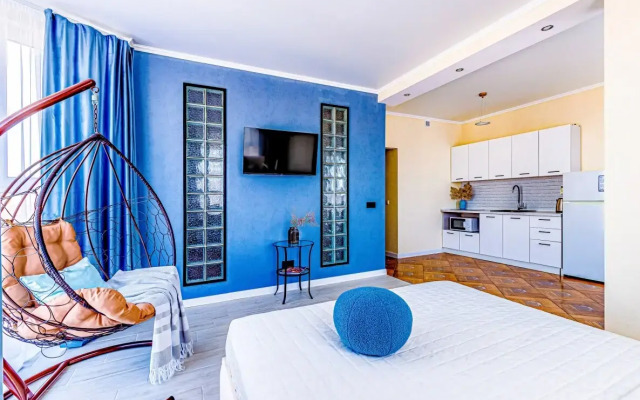 Апартаменты Комфорт с Красивым Видом Юг-Апарт