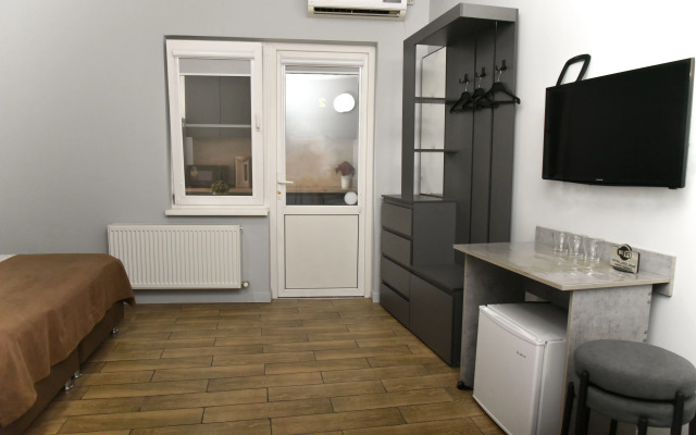 Tsentralnyij Guest House