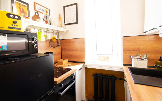 Tryokhkomnatnaya na Tverskoy Flat