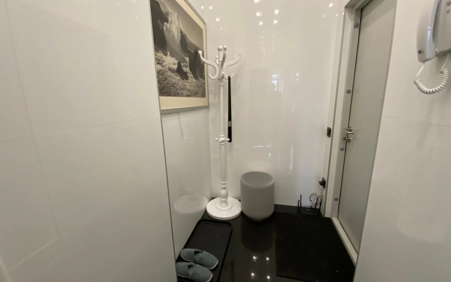 Dizaynerskaya V Tsentre Yaroslavlya Flat