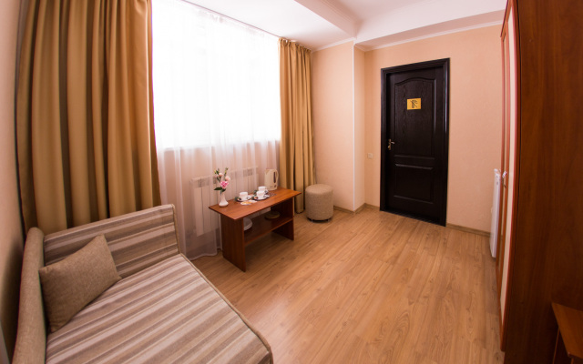 Viktoriya Guest House