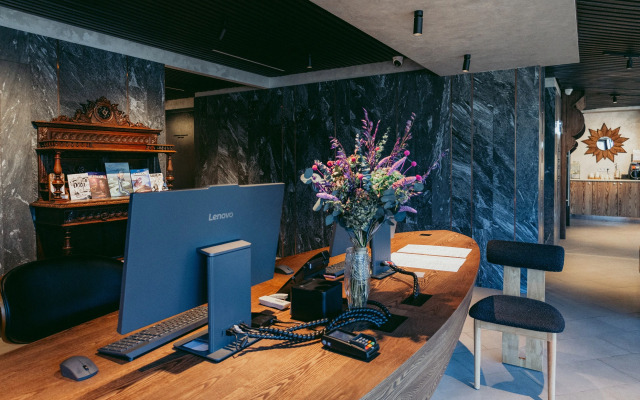 Nuur Hotel