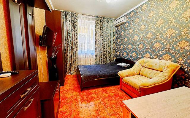 Izumrud Khaus Guest house