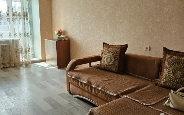 Квартира КОМФОРТ по переулку Пилотов 12