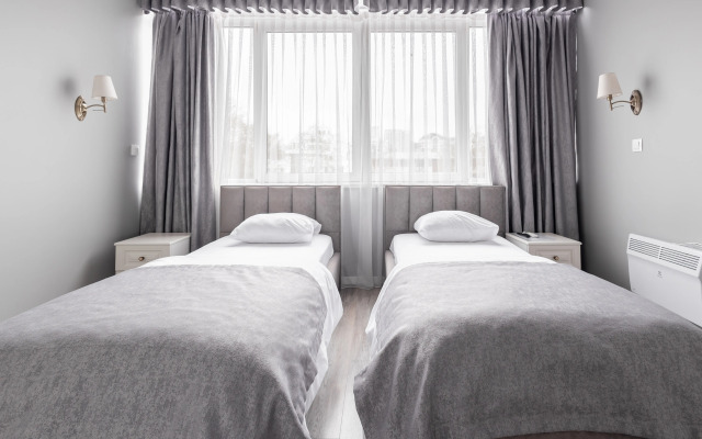 Rivyera Art Aparthotel
