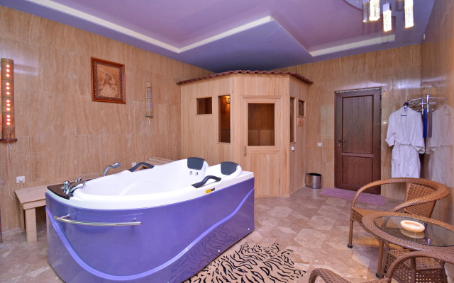 Blue Panorama Sevan Hotel
