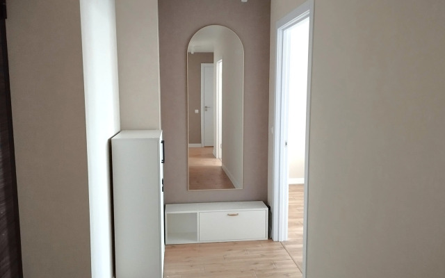 Квартира IRent Серебряная Птица у Лада Арена