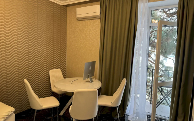 Квартира 382 с Балконом 7 Мин до Моря