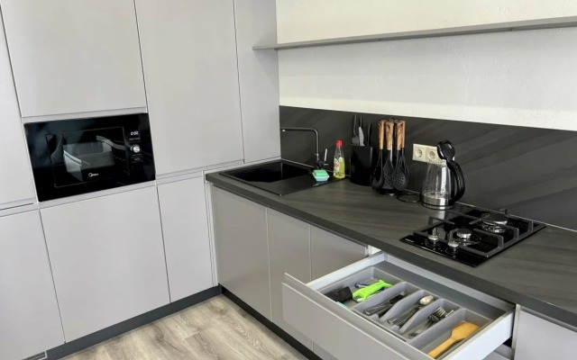 336 Na Mira Apartments