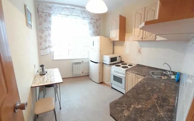 Na Ulitse Leningradskaya 25A Flat