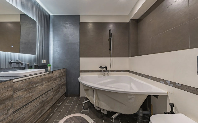 Квартира с панорамным видом и дизайнерским ремонтом