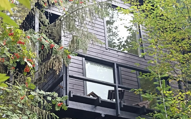 Opushka Dom Sredi Derevyev Glamping