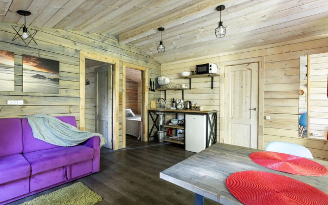 Частный дом у озера Кипень