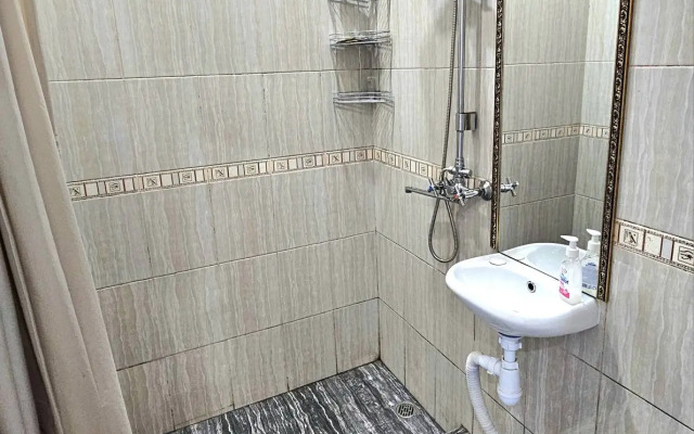 Vgosti Hotel