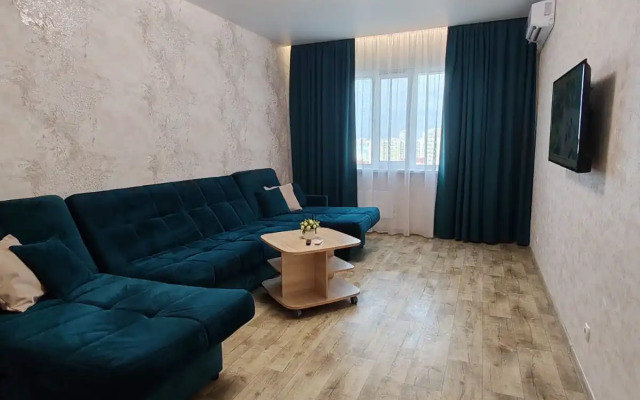 Uyutnaya sovremennaya Flat