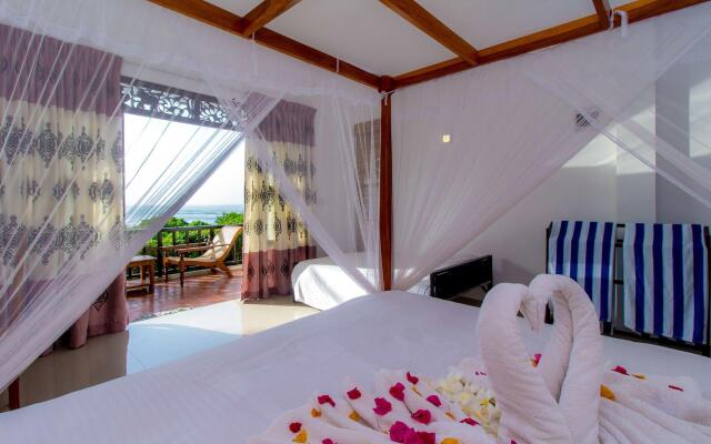 Курортный отель Ananthaya Beach