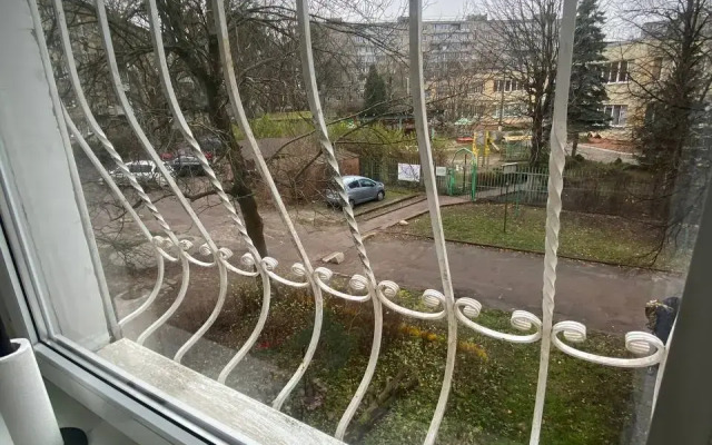 2-room apartment near the South entrance Apartments
