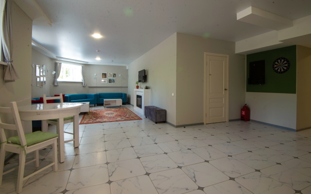 Hostel Kak doma i tocka