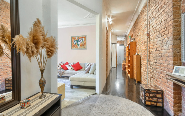 MyhomeYourhome Na 10Oy Sovetskoy 1-3 Apartments