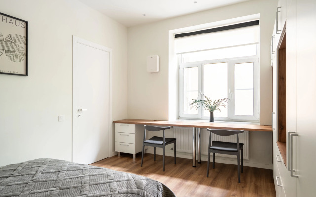 Апартаменты с двумя спальнями рядом с Таврическим садом