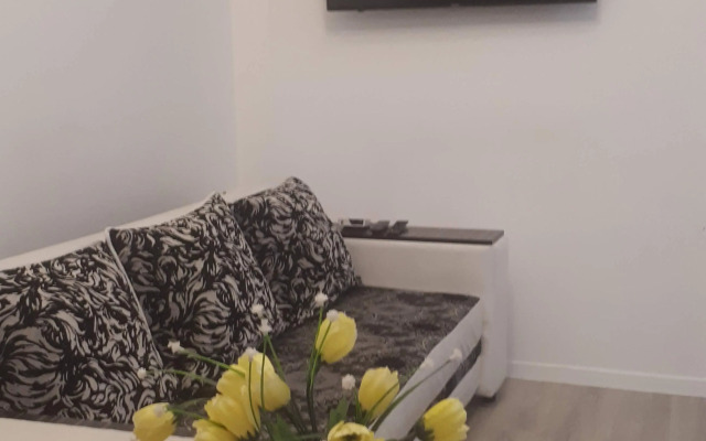 268 Raduzhny Bereg Flat