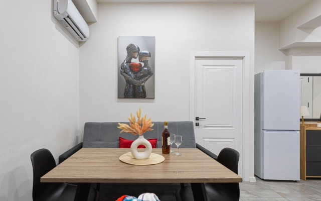 On Saryan Str. 26/3-4 Apartments