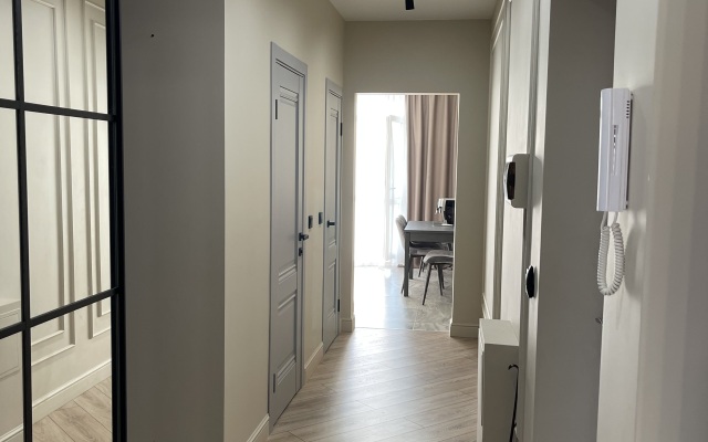 Dvukhkomnatny Lyuks Flat