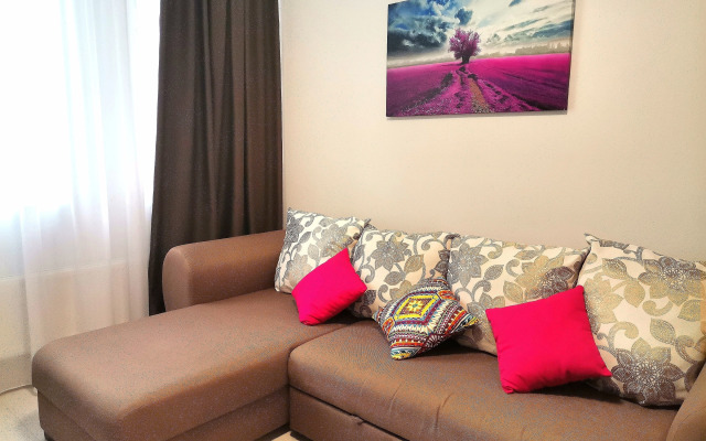 Квартира Трехкомнатная Просторная