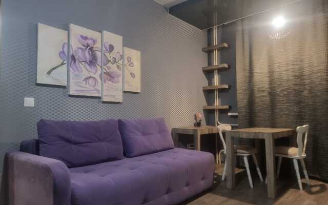 Apartment on Verkhnyaya Naberezhnaya