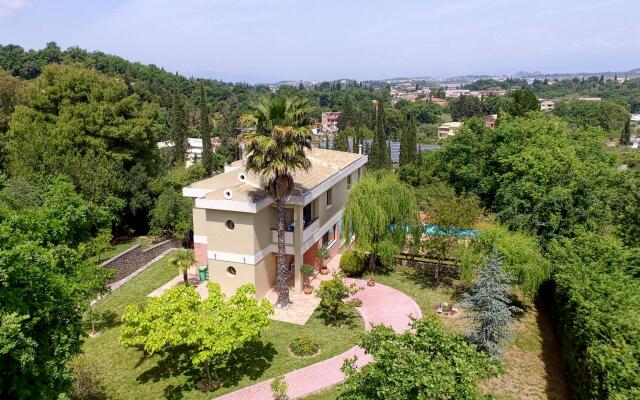 Chloe in Corfu Villa