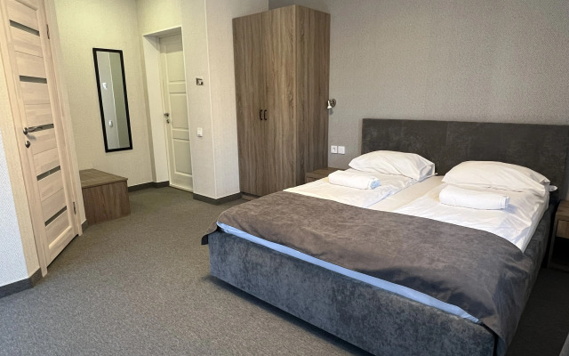 Astra Guest house