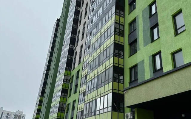Uyutnaya Dvukhkomnatnaya 20 Minut do Tsentra Flat