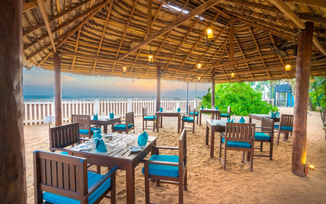 Отель Citrus Waskaduwa