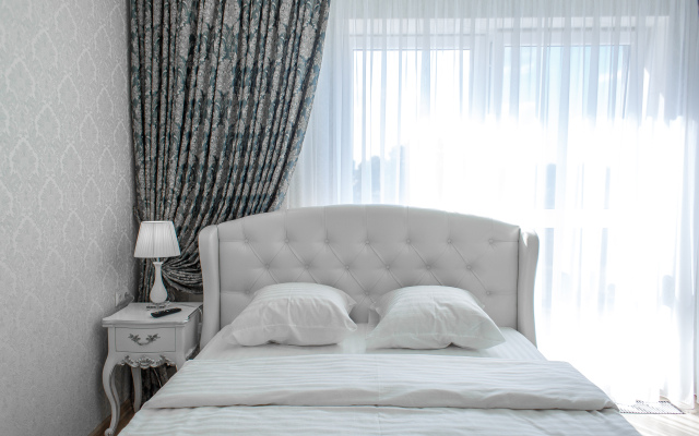 Апартаменты Status