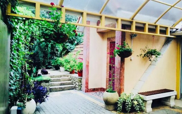 Частный Дом В Тропическом Саду