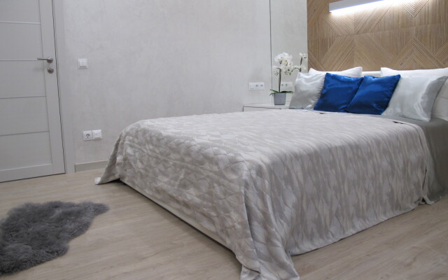 Na Bulvare Nadezhd 4/3 Apartments