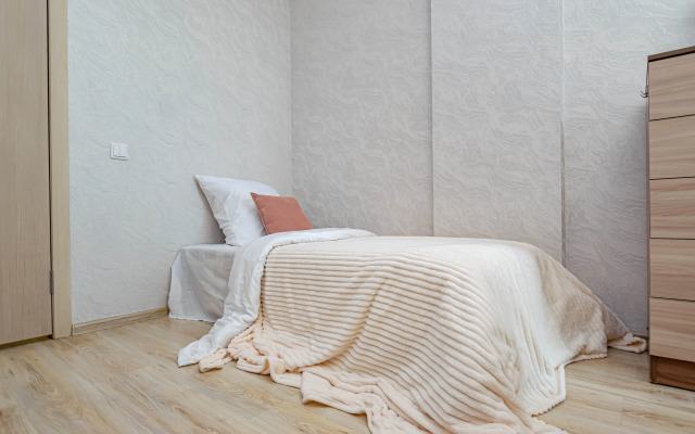 Апартаменты Cosmos Apart на Революции 48А (1)