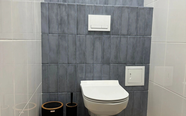 Yevrodvushka Ryadom S Tsentrom i Rechnym Portom Apartments