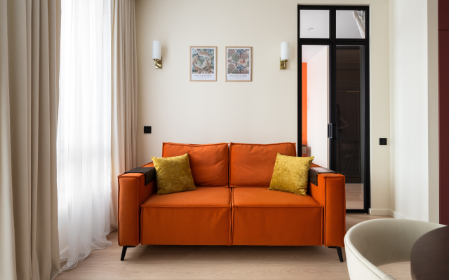Sunny Home Apartment