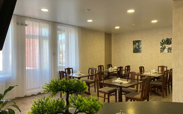 Gostiny Dvor Hotel