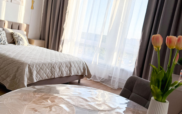 Stilnaya Studiya S Panoramnym Vidom Na Gorod Flat